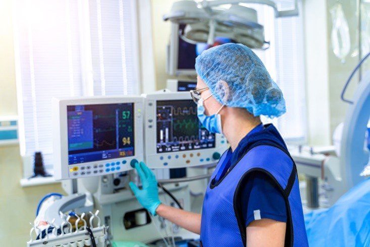 Medical Tech with diagnostics
